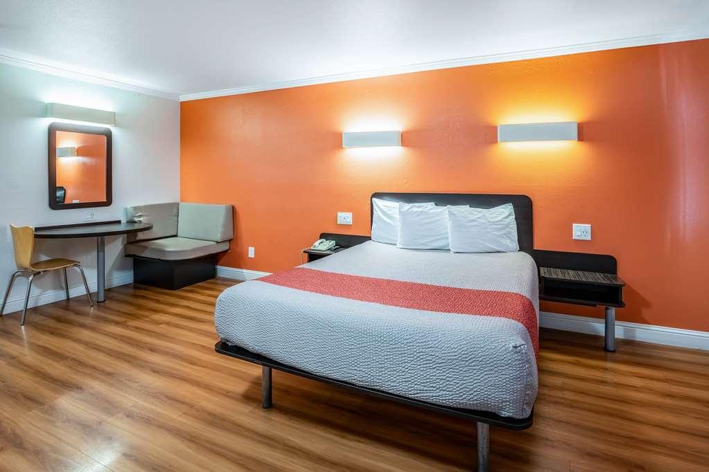 Motel 6-Lodi, Ca الغرفة الصورة