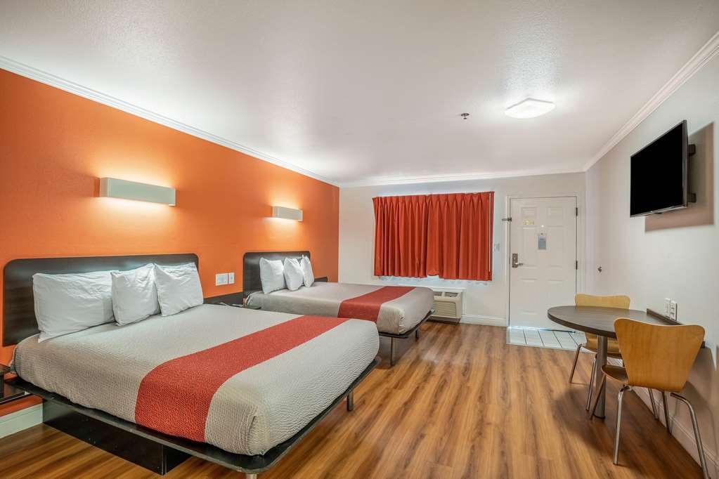 Motel 6-Lodi, Ca الغرفة الصورة