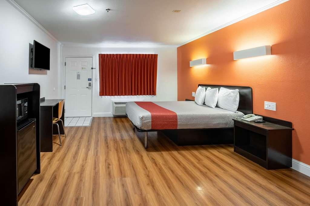Motel 6-Lodi, Ca الغرفة الصورة