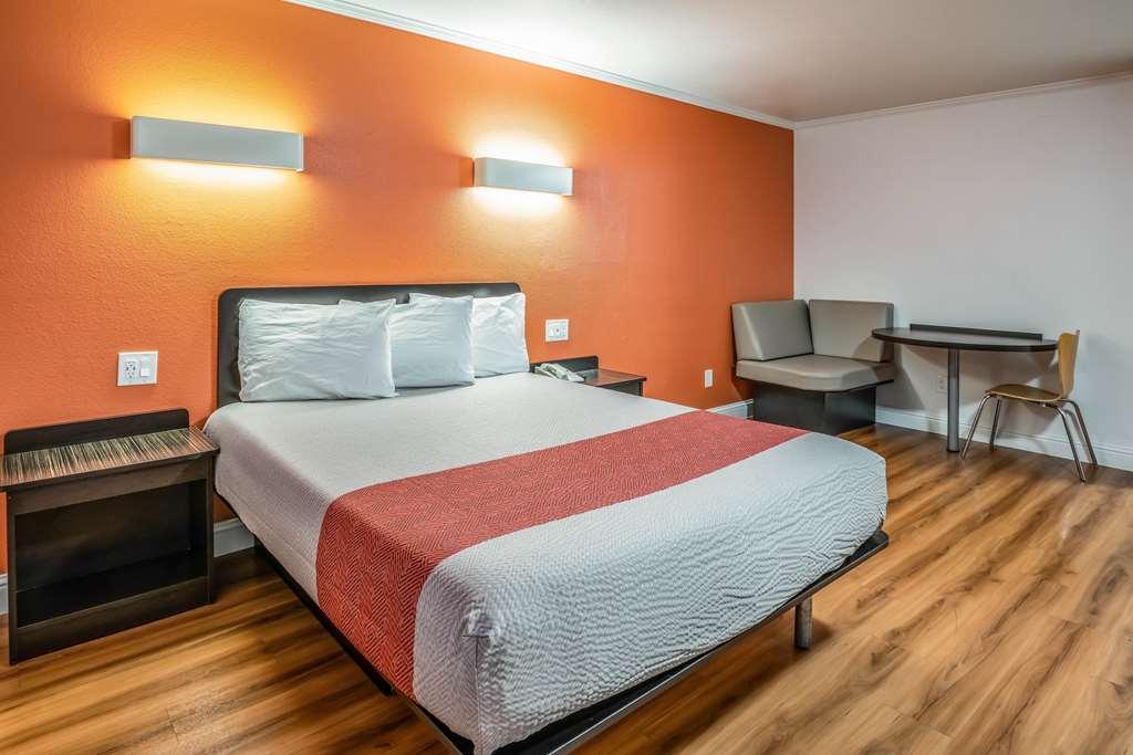 Motel 6-Lodi, Ca الغرفة الصورة