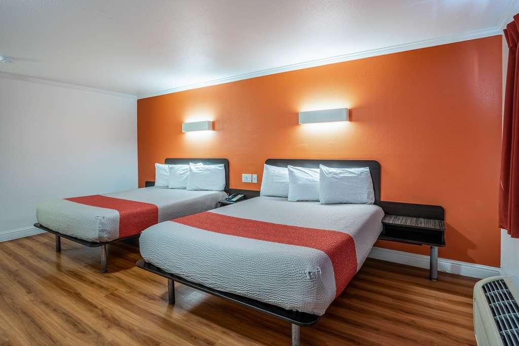 Motel 6-Lodi, Ca الغرفة الصورة