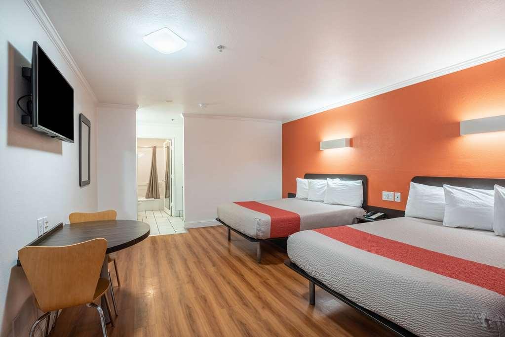 Motel 6-Lodi, Ca الغرفة الصورة